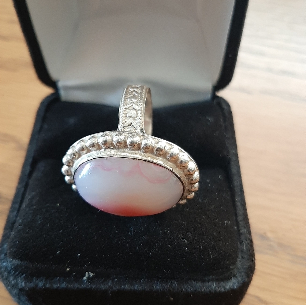 Ladies jewelry